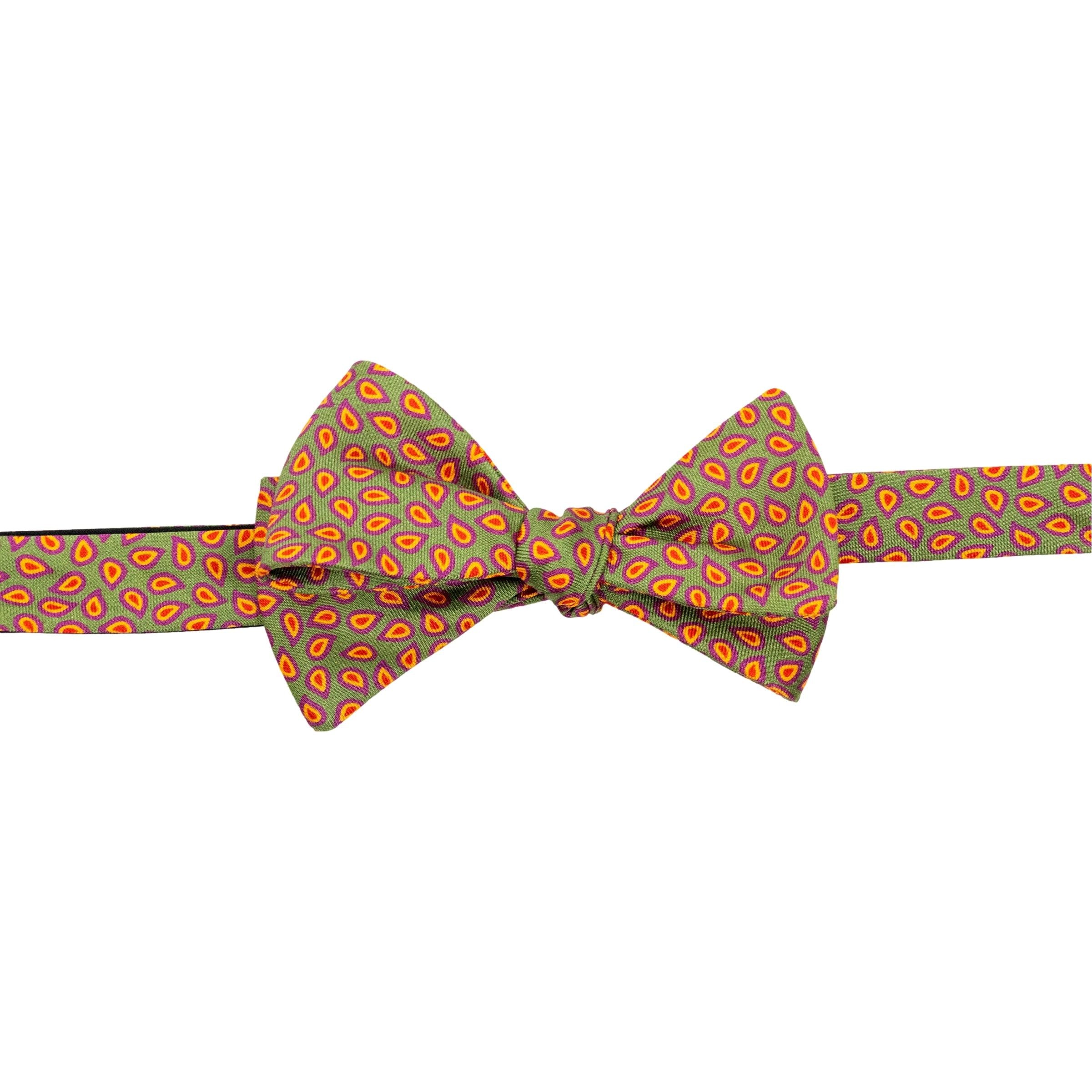 Printed Paisley Bow Tie